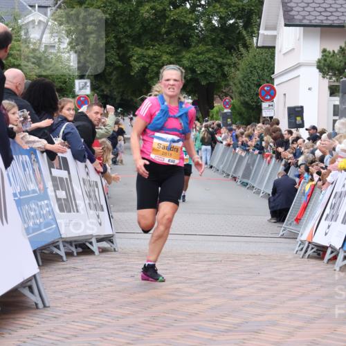 30.08.2026 - Blankeneser Heldenlauf Lena Gebhardt http://msf.ph/oto/10040427 30.08.2026 11:45:28 Ziel 2818, 2950 meine-sportfotos.de