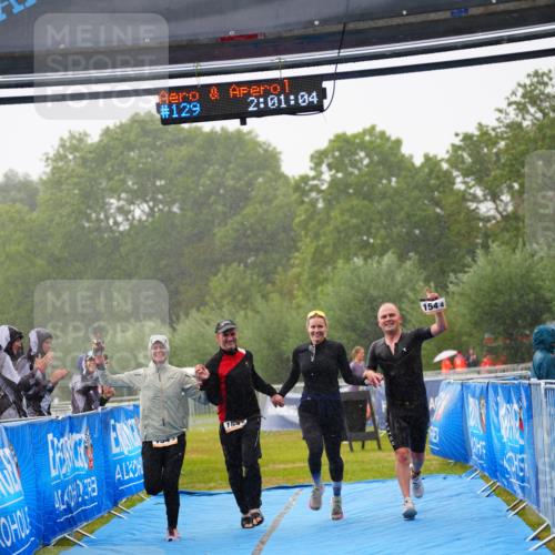 30.08.2026 - Elbe Triathlon Hamburg LAZAROV Photography http://msf.ph/oto/10040434 30.08.2026 16:05:03 Ziel  meine-sportfotos.de