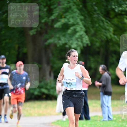 30.08.2026 - Blankeneser Heldenlauf Dr. Thomas Lammeyer http://msf.ph/oto/10040466 30.08.2026 11:15:21 Laufen 4225 meine-sportfotos.de
