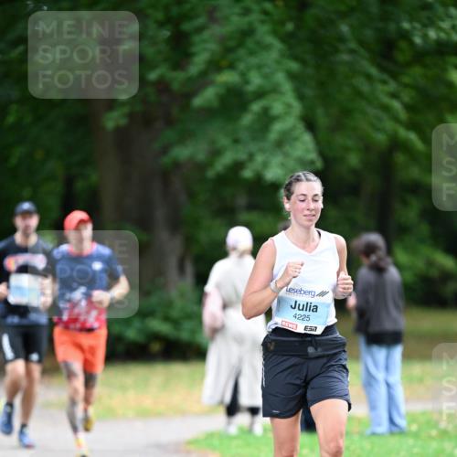 30.08.2026 - Blankeneser Heldenlauf Dr. Thomas Lammeyer http://msf.ph/oto/10040472 30.08.2026 11:15:21 Laufen 4225, 7 meine-sportfotos.de