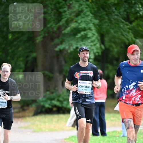 30.08.2026 - Blankeneser Heldenlauf Dr. Thomas Lammeyer http://msf.ph/oto/10040518 30.08.2026 11:15:24 Laufen 4346, 77, 380 meine-sportfotos.de