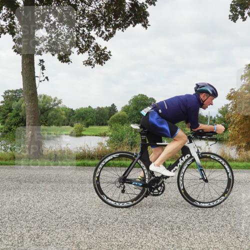 30.08.2026 - Elbe Triathlon Hamburg Michael Burmester http://msf.ph/oto/10040525 30.08.2026 10:53:50 Radfahren 1175, 1326, 1353 meine-sportfotos.de