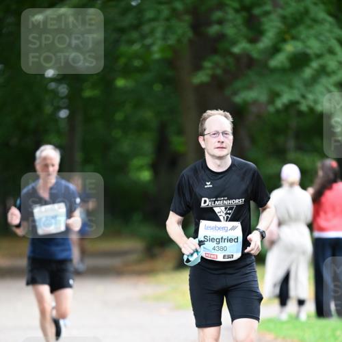 30.08.2026 - Blankeneser Heldenlauf Dr. Thomas Lammeyer http://msf.ph/oto/10040536 30.08.2026 11:15:26 Laufen 93, 4380 meine-sportfotos.de