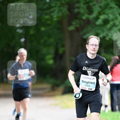 30.08.2026 - Blankeneser Heldenlauf Dr. Thomas Lammeyer http://msf.ph/oto/10040544 30.08.2026 11:15:26 Laufen 93, 4380 meine-sportfotos.de