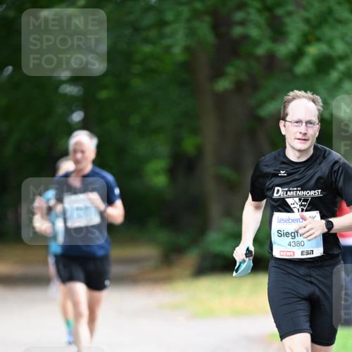 30.08.2026 - Blankeneser Heldenlauf Dr. Thomas Lammeyer http://msf.ph/oto/10040551 30.08.2026 11:15:27 Laufen 93, 4380 meine-sportfotos.de