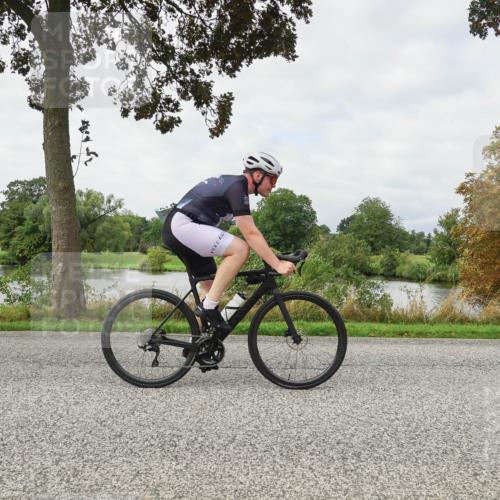 30.08.2026 - Elbe Triathlon Hamburg Michael Burmester http://msf.ph/oto/10040585 30.08.2026 10:54:54 Radfahren 1062, 1176, 1208, 1336 meine-sportfotos.de