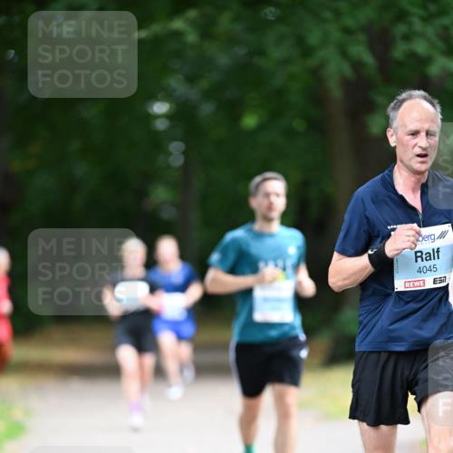 30.08.2026 - Blankeneser Heldenlauf Dr. Thomas Lammeyer http://msf.ph/oto/10040588 30.08.2026 11:15:29 Laufen 4045 meine-sportfotos.de