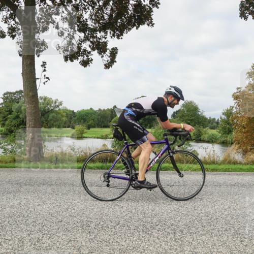 30.08.2026 - Elbe Triathlon Hamburg Michael Burmester http://msf.ph/oto/10040593 30.08.2026 10:54:56 Radfahren 1062, 1176, 1208, 1336 meine-sportfotos.de