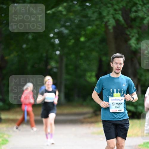 30.08.2026 - Blankeneser Heldenlauf Dr. Thomas Lammeyer http://msf.ph/oto/10040594 30.08.2026 11:15:30 Laufen 2025, 38, 4062 meine-sportfotos.de