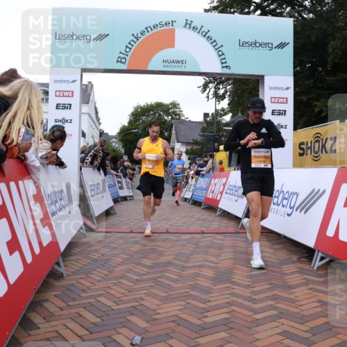 30.08.2026 - Blankeneser Heldenlauf Lena Gebhardt http://msf.ph/oto/10040630 30.08.2026 11:45:43 Ziel 2319, 2583, 2648, 2819, 2875, 2949 meine-sportfotos.de