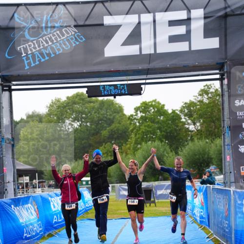 30.08.2026 - Elbe Triathlon Hamburg LAZAROV Photography http://msf.ph/oto/10040669 30.08.2026 16:09:40 Ziel  meine-sportfotos.de