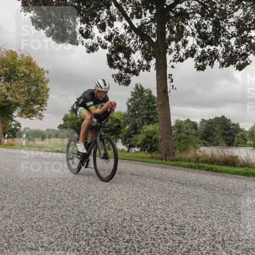 30.08.2026 - Elbe Triathlon Hamburg Michael Burmester http://msf.ph/oto/10040670 30.08.2026 09:00:16 Radfahren 253, 321, 375, 383 meine-sportfotos.de
