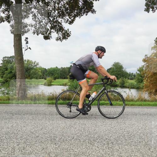 30.08.2026 - Elbe Triathlon Hamburg Michael Burmester http://msf.ph/oto/10040689 30.08.2026 10:55:53 Radfahren 975, 1138, 1206, 1252, 1422, 1441 meine-sportfotos.de