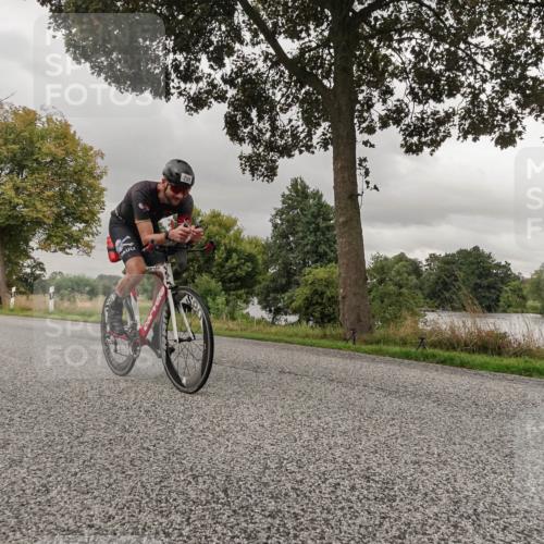 30.08.2026 - Elbe Triathlon Hamburg Michael Burmester http://msf.ph/oto/10040757 30.08.2026 09:00:45 Radfahren 292, 343, 391, 393 meine-sportfotos.de