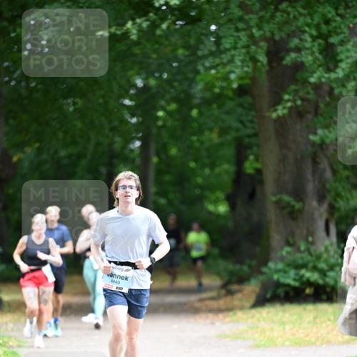 30.08.2026 - Blankeneser Heldenlauf Dr. Thomas Lammeyer http://msf.ph/oto/10040762 30.08.2026 11:15:53 Laufen 4440 meine-sportfotos.de