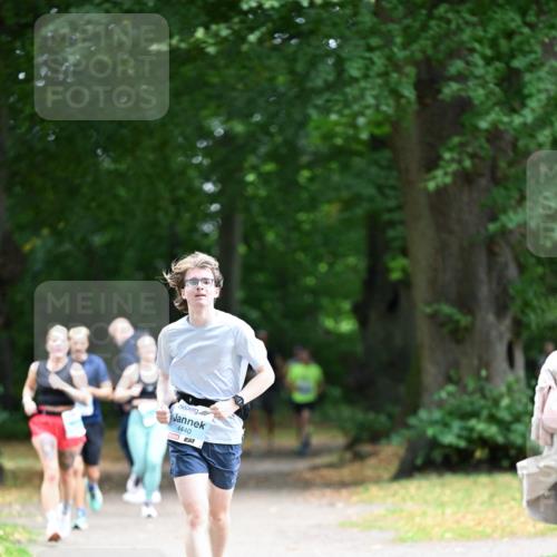 30.08.2026 - Blankeneser Heldenlauf Dr. Thomas Lammeyer http://msf.ph/oto/10040765 30.08.2026 11:15:54 Laufen 4440 meine-sportfotos.de
