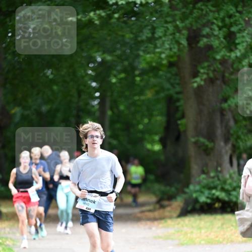 30.08.2026 - Blankeneser Heldenlauf Dr. Thomas Lammeyer http://msf.ph/oto/10040770 30.08.2026 11:15:54 Laufen 4440 meine-sportfotos.de