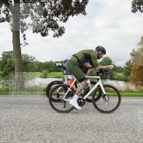 30.08.2026 - Elbe Triathlon Hamburg Michael Burmester http://msf.ph/oto/10040782 30.08.2026 10:57:02 Radfahren 942, 1064, 1144, 1151, 1178, 1281, 1284, 1314, 1444 meine-sportfotos.de