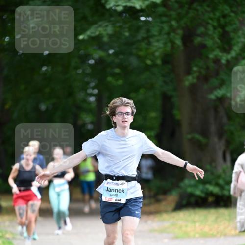 30.08.2026 - Blankeneser Heldenlauf Dr. Thomas Lammeyer http://msf.ph/oto/10040790 30.08.2026 11:15:55 Laufen 4440, 7 meine-sportfotos.de