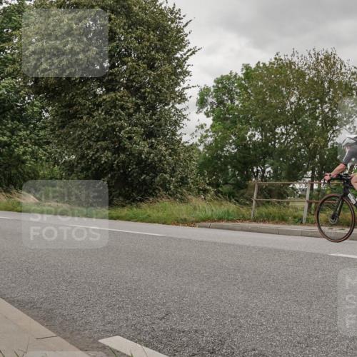 30.08.2026 - Elbe Triathlon Hamburg Michael Burmester http://msf.ph/oto/10040794 30.08.2026 14:16:23 Radfahren 146, 161 meine-sportfotos.de
