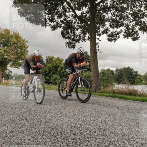 30.08.2026 - Elbe Triathlon Hamburg Michael Burmester http://msf.ph/oto/10040816 30.08.2026 09:01:18 Radfahren 235, 249, 305, 327, 369 meine-sportfotos.de
