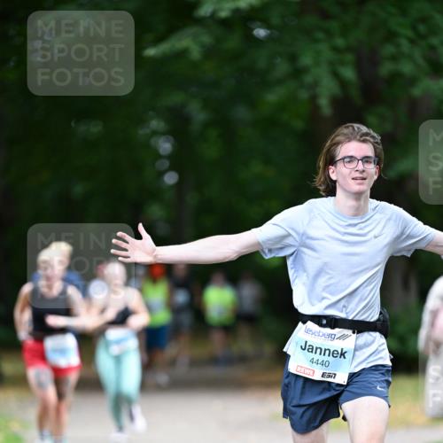 30.08.2026 - Blankeneser Heldenlauf Dr. Thomas Lammeyer http://msf.ph/oto/10040829 30.08.2026 11:15:56 Laufen 4440 meine-sportfotos.de