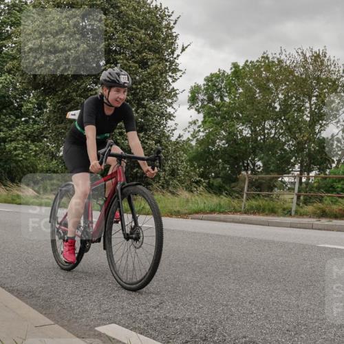 30.08.2026 - Elbe Triathlon Hamburg Michael Burmester http://msf.ph/oto/10040830 30.08.2026 14:16:37 Radfahren 151, 173 meine-sportfotos.de