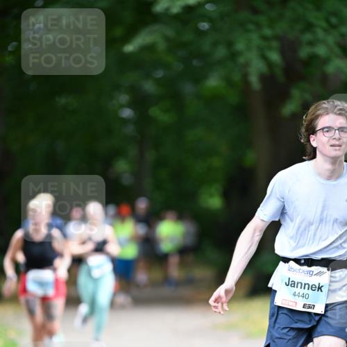 30.08.2026 - Blankeneser Heldenlauf Dr. Thomas Lammeyer http://msf.ph/oto/10040837 30.08.2026 11:15:56 Laufen 4440 meine-sportfotos.de