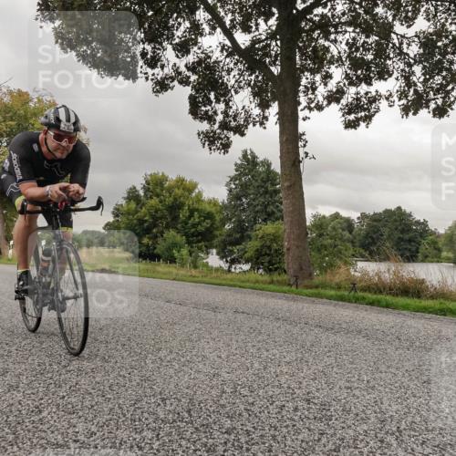 30.08.2026 - Elbe Triathlon Hamburg Michael Burmester http://msf.ph/oto/10040862 30.08.2026 09:01:29 Radfahren 285, 353, 354 meine-sportfotos.de