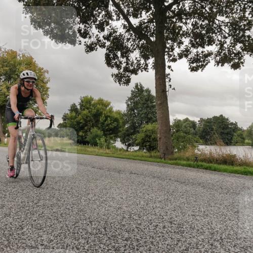 30.08.2026 - Elbe Triathlon Hamburg Michael Burmester http://msf.ph/oto/10040870 30.08.2026 09:01:31 Radfahren 285, 353, 354 meine-sportfotos.de