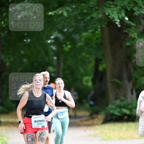 30.08.2026 - Blankeneser Heldenlauf Dr. Thomas Lammeyer http://msf.ph/oto/10040884 30.08.2026 11:15:59 Laufen 4212 meine-sportfotos.de