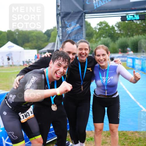 30.08.2026 - Elbe Triathlon Hamburg LAZAROV Photography http://msf.ph/oto/10040888 30.08.2026 16:11:58 Ziel  meine-sportfotos.de
