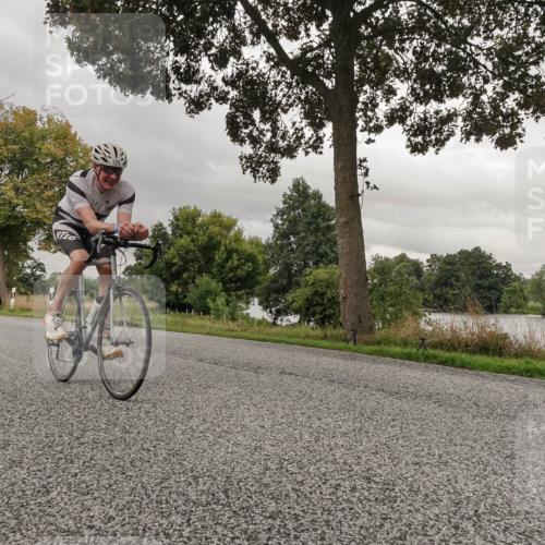 30.08.2026 - Elbe Triathlon Hamburg Michael Burmester http://msf.ph/oto/10040892 30.08.2026 09:01:41 Radfahren 211, 279, 376, 379, 386 meine-sportfotos.de