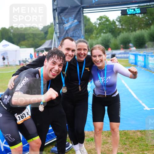 30.08.2026 - Elbe Triathlon Hamburg LAZAROV Photography http://msf.ph/oto/10040895 30.08.2026 16:11:59 Ziel  meine-sportfotos.de