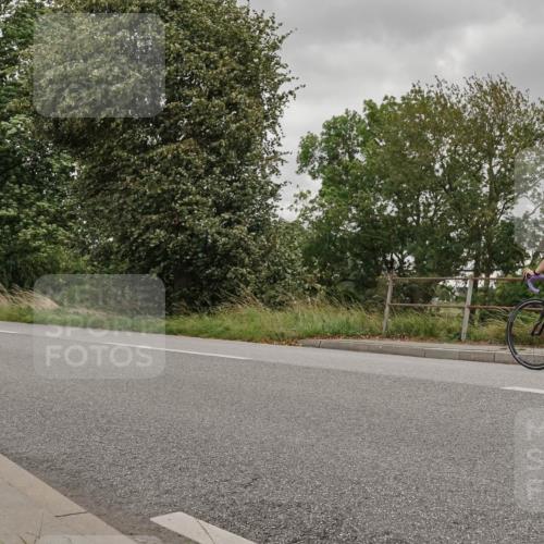 30.08.2026 - Elbe Triathlon Hamburg Michael Burmester http://msf.ph/oto/10040902 30.08.2026 14:17:06 Radfahren 142, 162 meine-sportfotos.de
