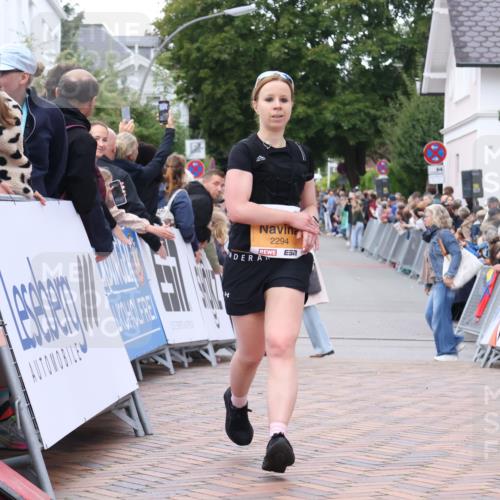 30.08.2026 - Blankeneser Heldenlauf Lena Gebhardt http://msf.ph/oto/10040930 30.08.2026 11:46:06 Ziel 2294, 2865 meine-sportfotos.de