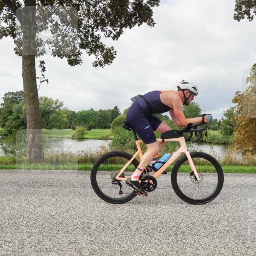 30.08.2026 - Elbe Triathlon Hamburg Michael Burmester http://msf.ph/oto/10040959 30.08.2026 10:59:49 Radfahren 1034, 1090, 1159, 1184, 1228, 1331, 1449 meine-sportfotos.de