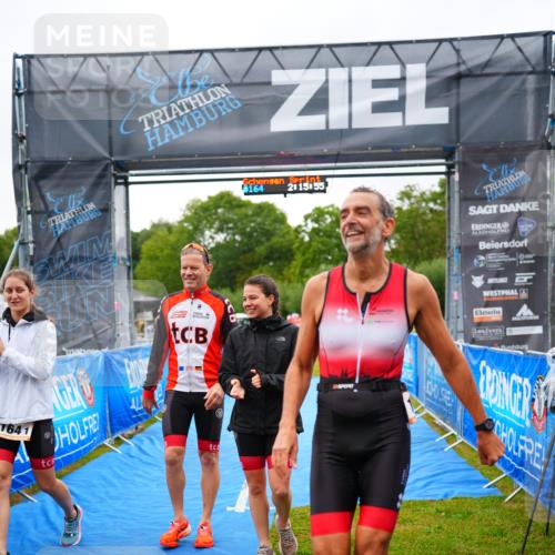 30.08.2026 - Elbe Triathlon Hamburg LAZAROV Photography http://msf.ph/oto/10041006 30.08.2026 16:15:56 Ziel  meine-sportfotos.de