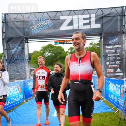 30.08.2026 - Elbe Triathlon Hamburg LAZAROV Photography http://msf.ph/oto/10041012 30.08.2026 16:15:56 Ziel  meine-sportfotos.de