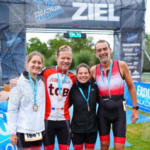 30.08.2026 - Elbe Triathlon Hamburg LAZAROV Photography http://msf.ph/oto/10041040 30.08.2026 16:16:18 Ziel  meine-sportfotos.de