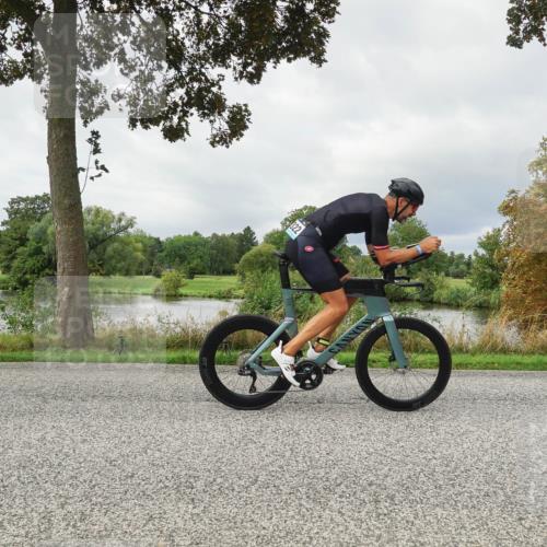 30.08.2026 - Elbe Triathlon Hamburg Michael Burmester http://msf.ph/oto/10041059 30.08.2026 11:00:29 Radfahren 1322, 1379, 1455 meine-sportfotos.de