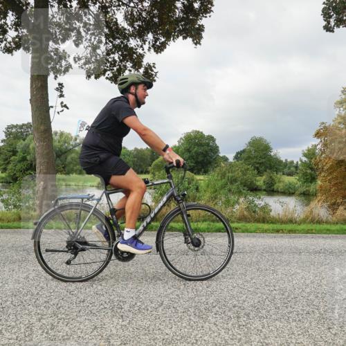 30.08.2026 - Elbe Triathlon Hamburg Michael Burmester http://msf.ph/oto/10041083 30.08.2026 11:00:49 Radfahren 952, 1082, 1139, 1168 meine-sportfotos.de