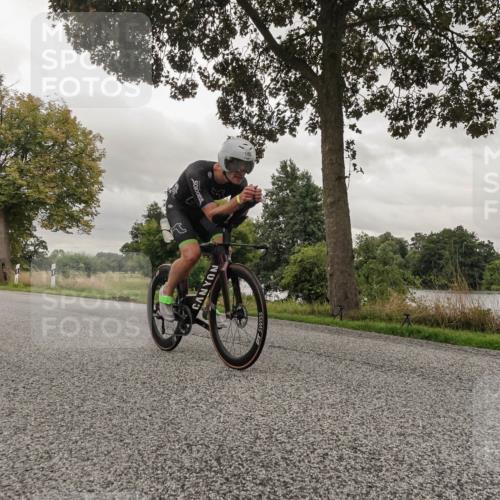 30.08.2026 - Elbe Triathlon Hamburg Michael Burmester http://msf.ph/oto/10041092 30.08.2026 09:03:03 Radfahren 186, 259 meine-sportfotos.de