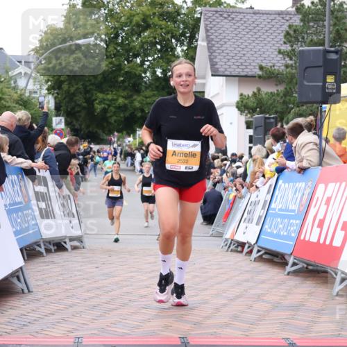 30.08.2026 - Blankeneser Heldenlauf Lena Gebhardt http://msf.ph/oto/10041098 30.08.2026 11:46:22 Ziel 2503, 2532 meine-sportfotos.de