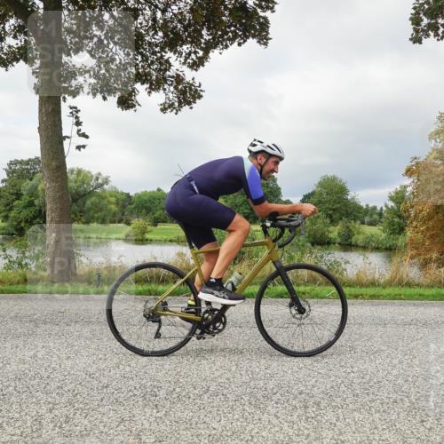 30.08.2026 - Elbe Triathlon Hamburg Michael Burmester http://msf.ph/oto/10041105 30.08.2026 11:01:07 Radfahren 1222, 1230 meine-sportfotos.de