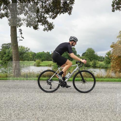 30.08.2026 - Elbe Triathlon Hamburg Michael Burmester http://msf.ph/oto/10041111 30.08.2026 11:01:12 Radfahren 1222, 1443 meine-sportfotos.de