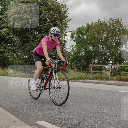 30.08.2026 - Elbe Triathlon Hamburg Michael Burmester http://msf.ph/oto/10041128 30.08.2026 14:18:30 Radfahren 145, 178 meine-sportfotos.de