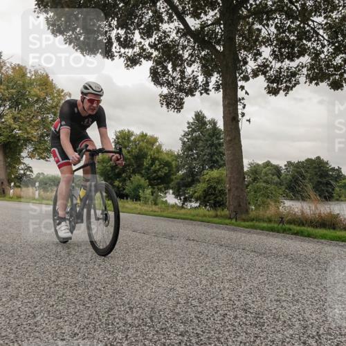 30.08.2026 - Elbe Triathlon Hamburg Michael Burmester http://msf.ph/oto/10041140 30.08.2026 09:03:26 Radfahren 276 meine-sportfotos.de
