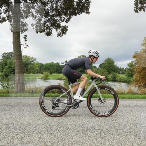 30.08.2026 - Elbe Triathlon Hamburg Michael Burmester http://msf.ph/oto/10041169 30.08.2026 11:02:23 Radfahren 1132 meine-sportfotos.de