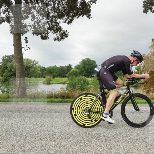 30.08.2026 - Elbe Triathlon Hamburg Michael Burmester http://msf.ph/oto/10041175 30.08.2026 11:02:31 Radfahren 1213, 1289, 1308, 1376 meine-sportfotos.de